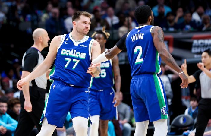  东契奇生涯新高，独行侠加时惜败马刺  