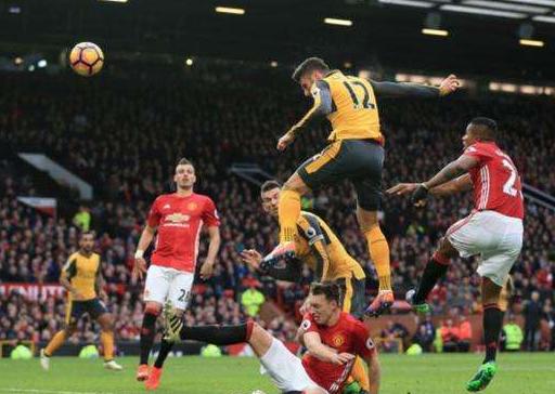  理查利森凌空侧钩惊艳，热刺主场力挫曼联抢占争四先机